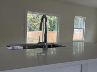 1833 Woodland Road Photo 4