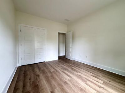 1833 Woodland Road Photo 9