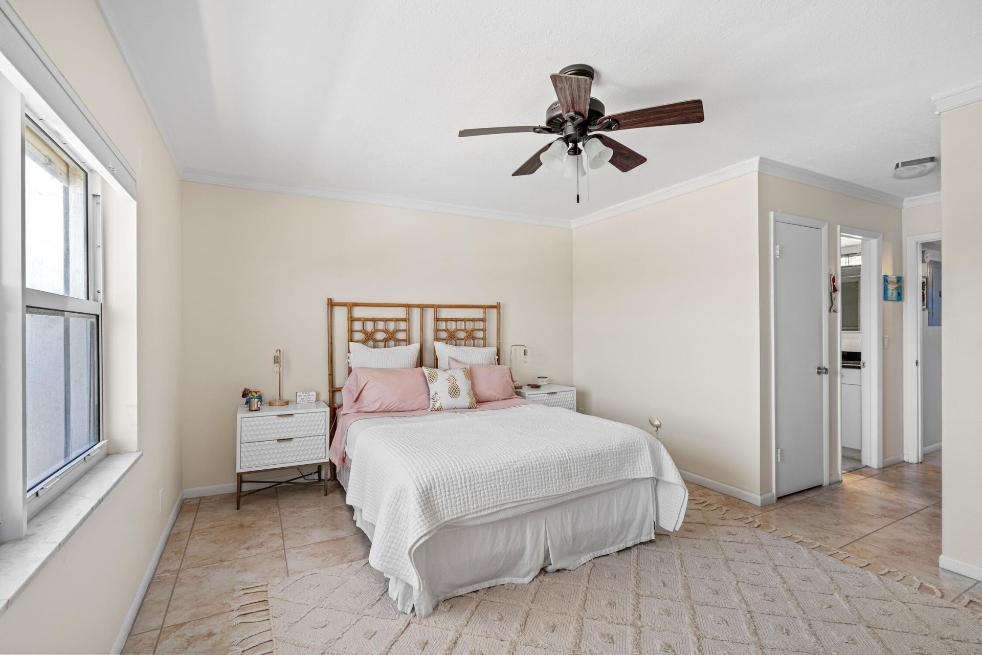 231 E Lantana Road Road E, Unit 203, Lantana, FL 33462 Photo