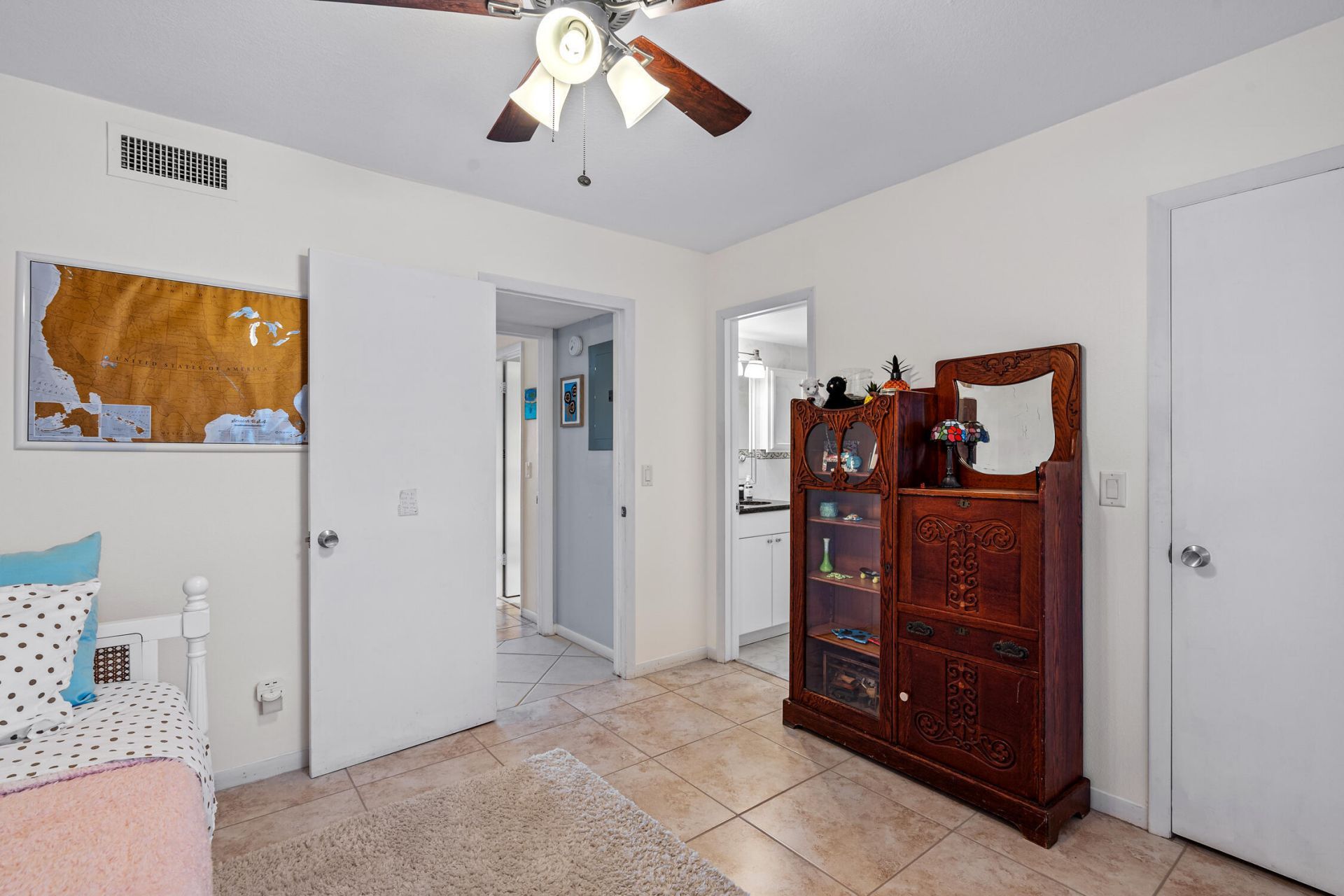 231 E Lantana Road Road E, Unit 203, Lantana, FL 33462 Photo