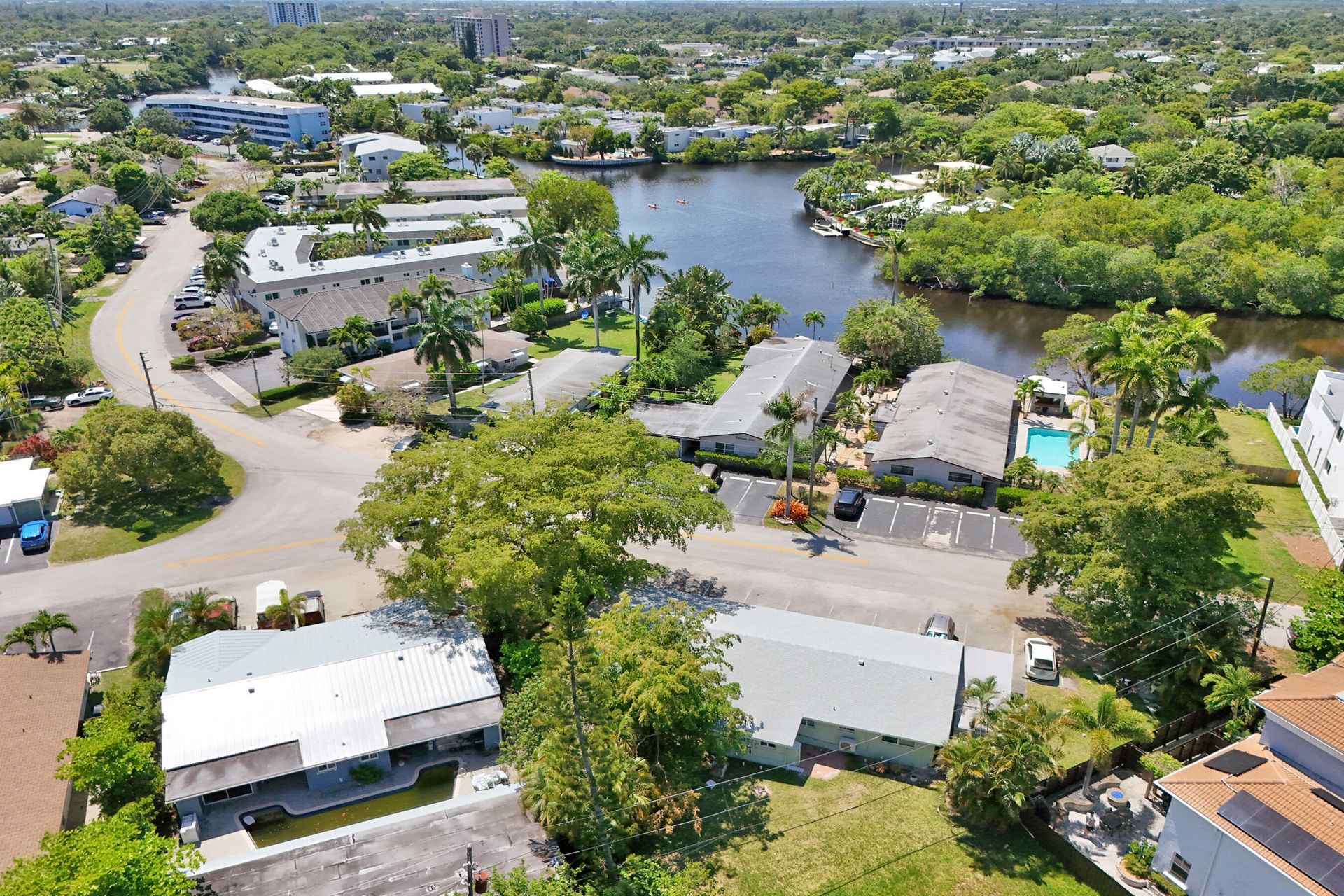 1100 NE 18th Court, Unit 1-8, Fort Lauderdale, FL 33305 Photo