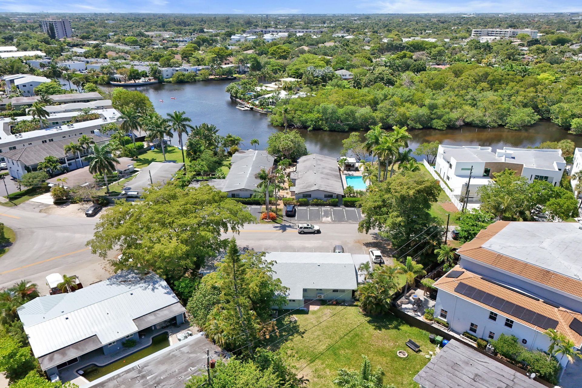 1100 NE 18th Court, Unit 1-8, Fort Lauderdale, FL 33305 Photo