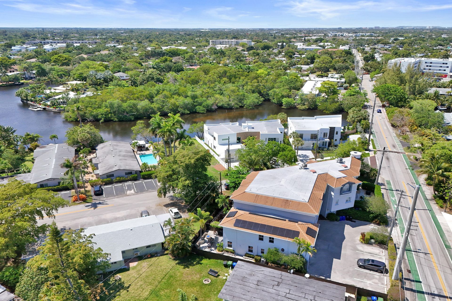1100 NE 18th Court, Unit 1-8, Fort Lauderdale, FL 33305 Photo