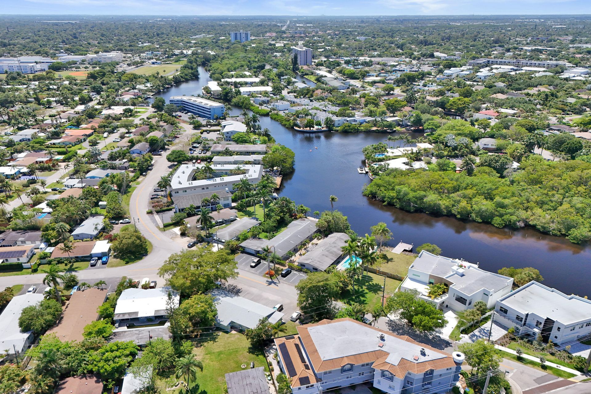 1100 NE 18th Court, Unit 1-8, Fort Lauderdale, FL 33305 Photo