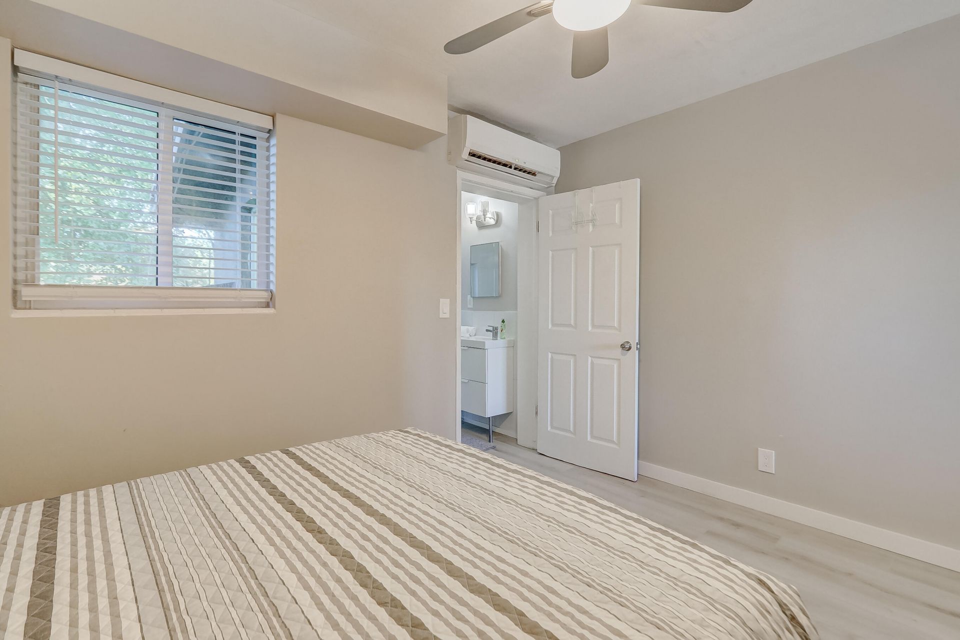 1100 NE 18th Court, Unit 1-8, Fort Lauderdale, FL 33305 Photo
