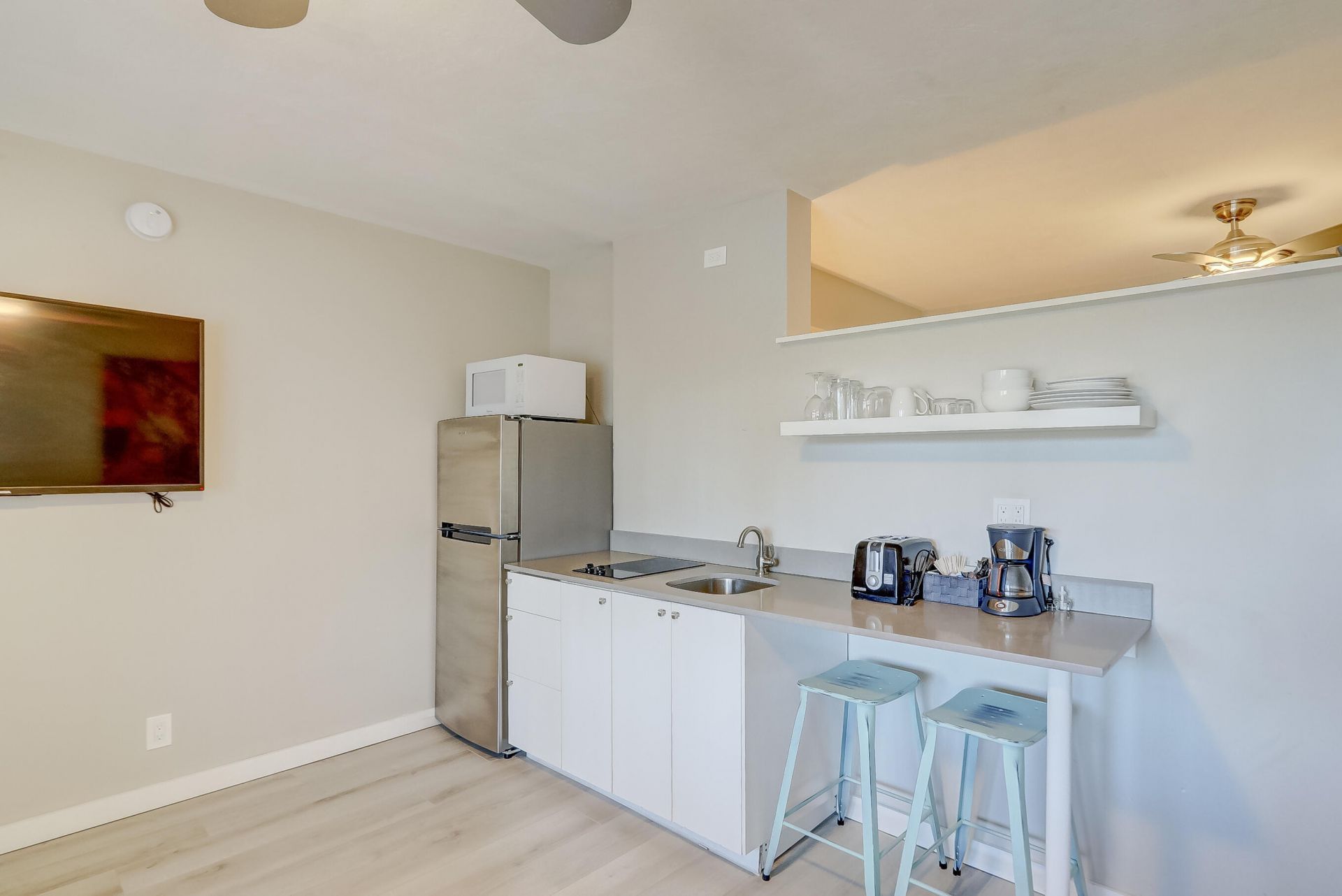 1100 NE 18th Court, Unit 1-8, Fort Lauderdale, FL 33305 Photo