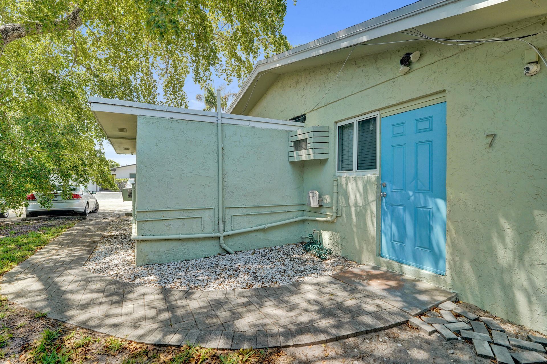 1100 NE 18th Court, Unit 1-8, Fort Lauderdale, FL 33305 Photo