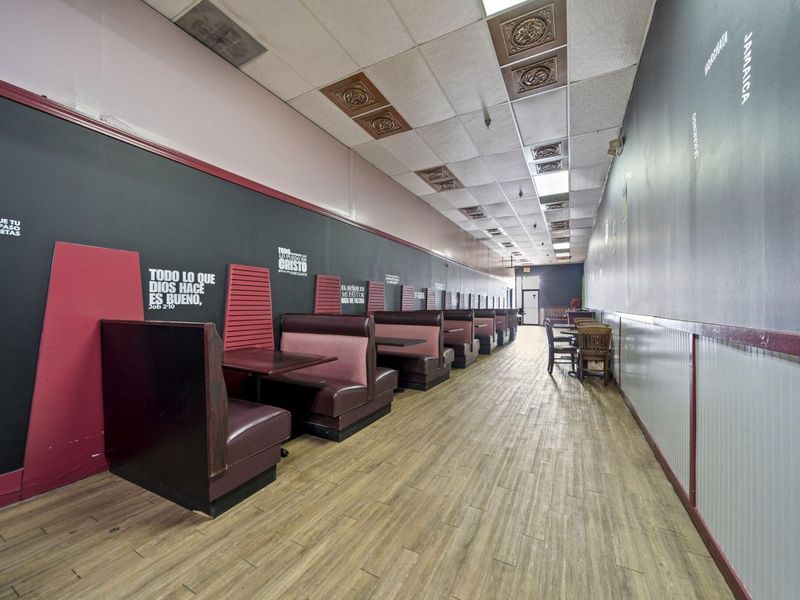 5644 Columbus Square , Columbus, OH 43231 Photo 10