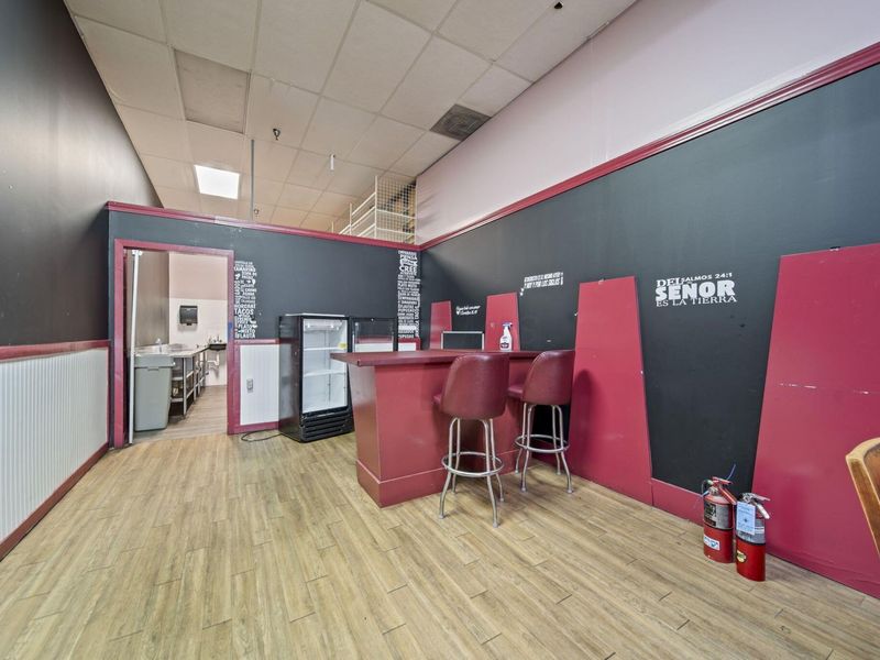 5644 Columbus Square , Columbus, OH 43231 Photo 12