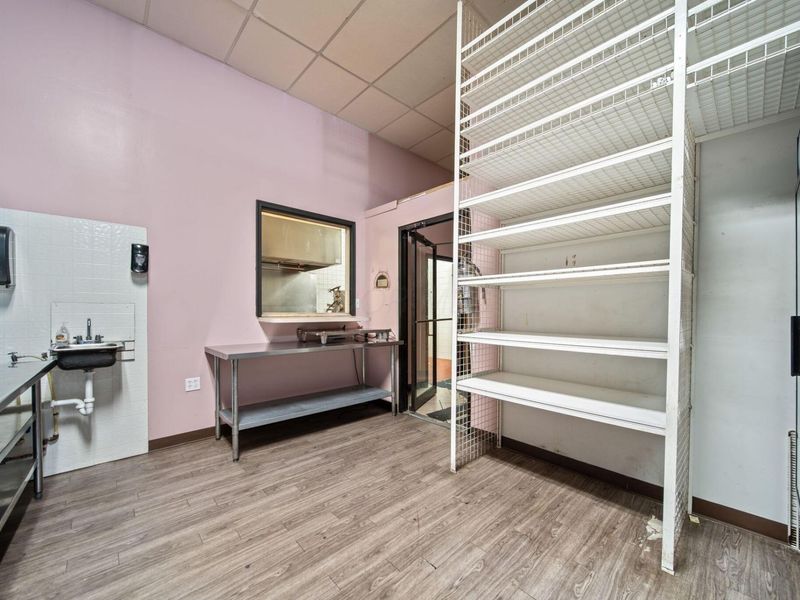 5644 Columbus Square , Columbus, OH 43231 Photo 14