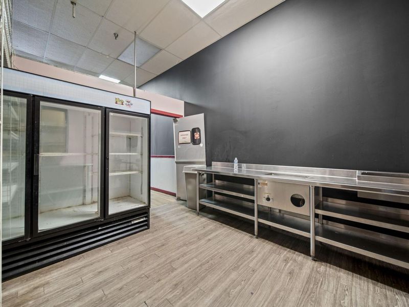 5644 Columbus Square , Columbus, OH 43231 Photo 15