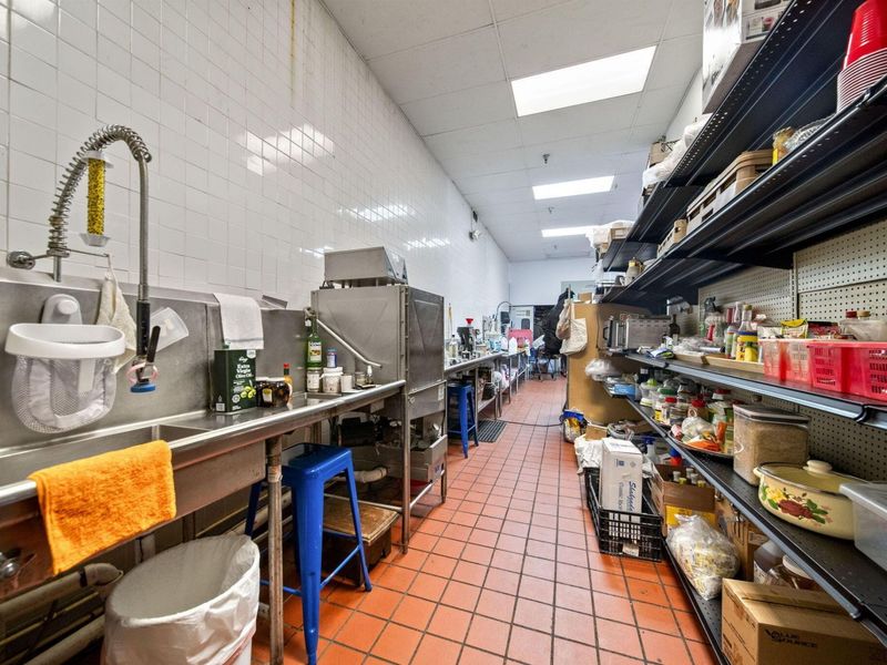 5644 Columbus Square , Columbus, OH 43231 Photo 38