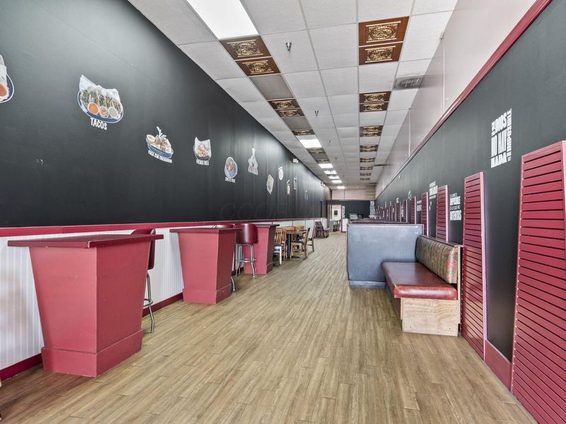 5644 Columbus Square , Columbus, OH 43231 Photo 4