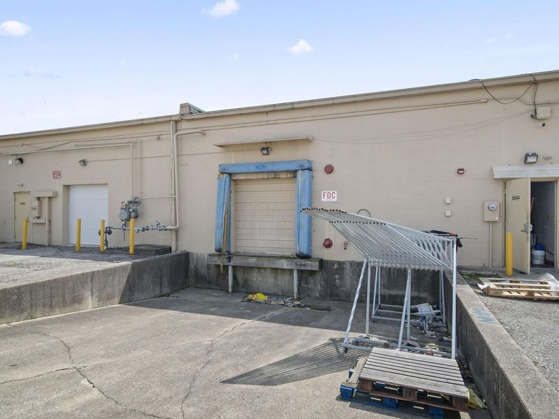 5644 Columbus Square , Columbus, OH 43231 Photo 48