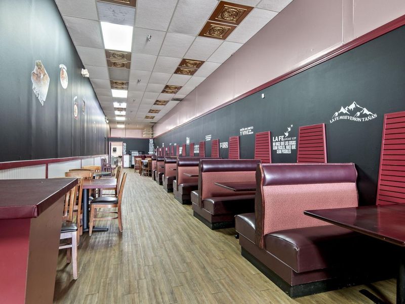 5644 Columbus Square , Columbus, OH 43231 Photo 7