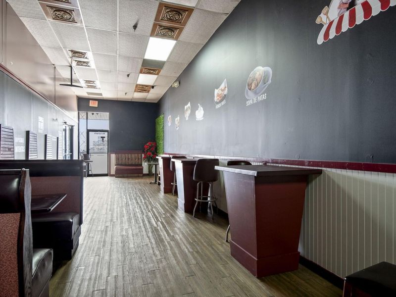 5644 Columbus Square , Columbus, OH 43231 Photo 8