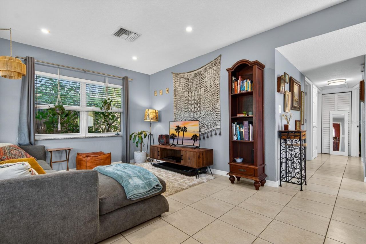 7142 34th Avenue N, Saint Petersburg, FL 33710 Photo