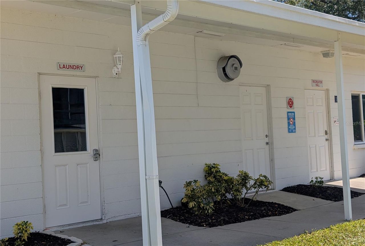 1840 Sunny Drive , Unit D-36, Bradenton, FL 34207 Photo