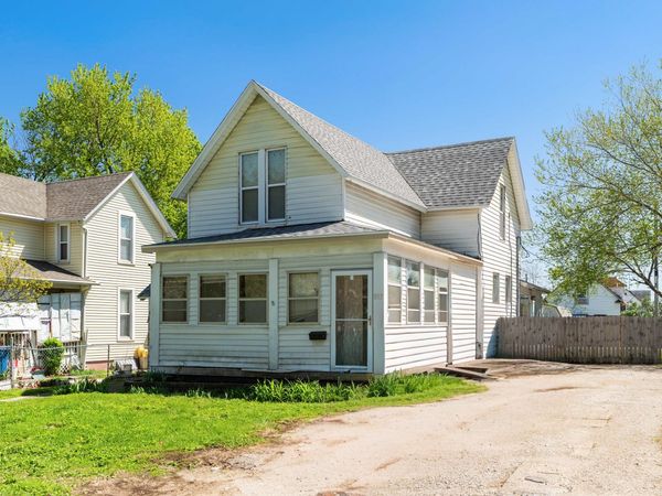 817 Buchanan Street, Des Moines, IA 50316