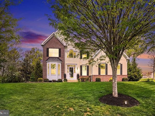 825 CLUBHOUSE DRIVE , HARLEYSVILLE, PA 19438