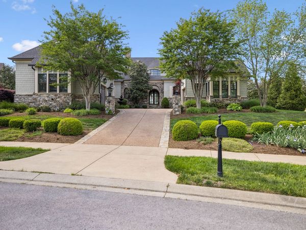 6054 Pelican Way , College Grove, TN 37046