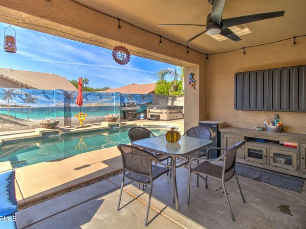 2810 W JASPER BUTTE Drive, San Tan Valley, AZ 85144