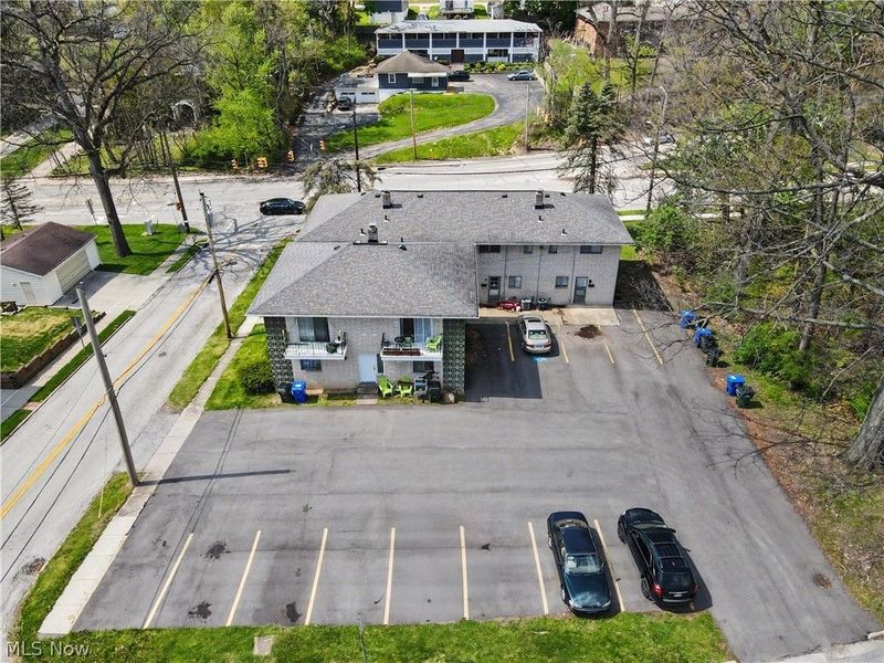 1376 Forest Glen Drive, Cuyahoga Falls, OH 44221 Photo 21