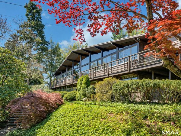 44 Willowmere, Greenwich, CT 06878