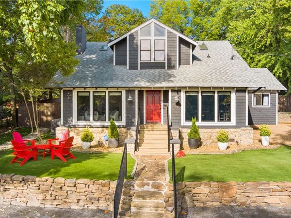 435 N Oliver Avenue , Fayetteville, AR 72701