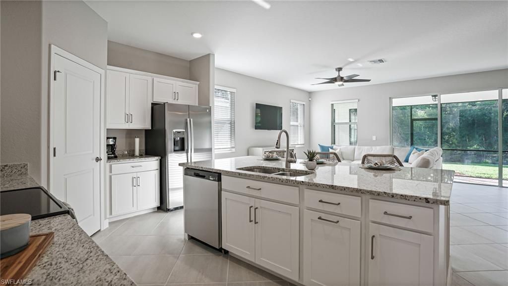 3314 Weston Manor Dr, Alva, FL 33920 Photo