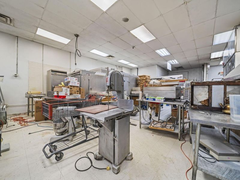 5676 Columbus Square , Columbus, OH 43231 Photo 12