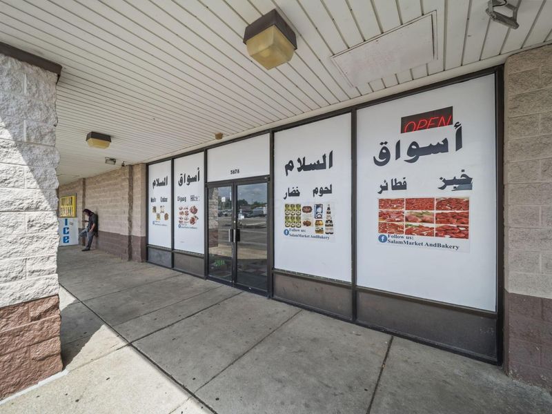 5676 Columbus Square , Columbus, OH 43231 Photo 2