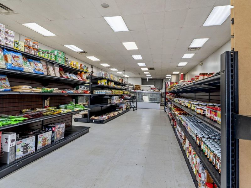 5676 Columbus Square , Columbus, OH 43231 Photo 5