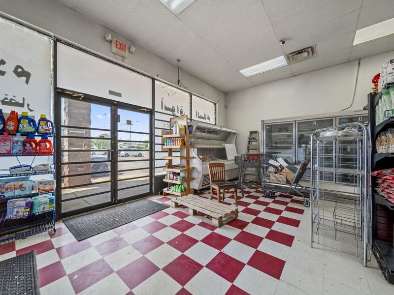 5676 Columbus Square , Columbus, OH 43231 Photo 6