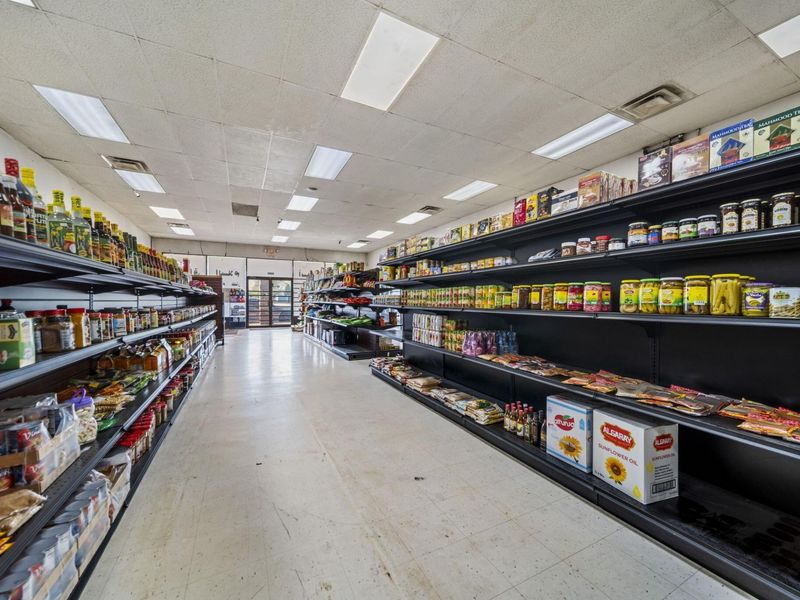 5676 Columbus Square , Columbus, OH 43231 Photo 9