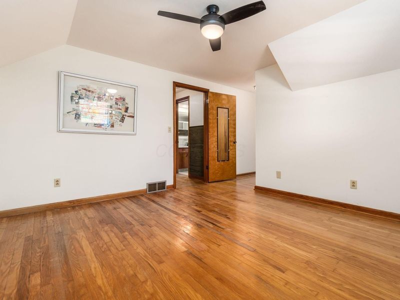 2208 Berry Hill Drive, Grove City, OH 43123 Photo 38
