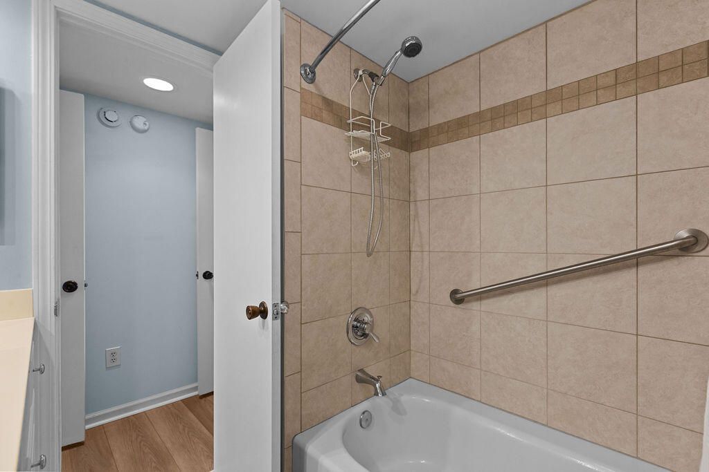 1504 Marsh Hvn Photo 25