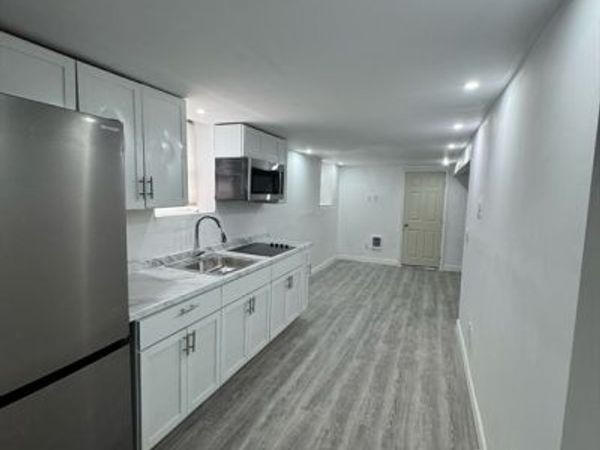 244 Wilbur St, Unit 3, Fall River, MA 02724