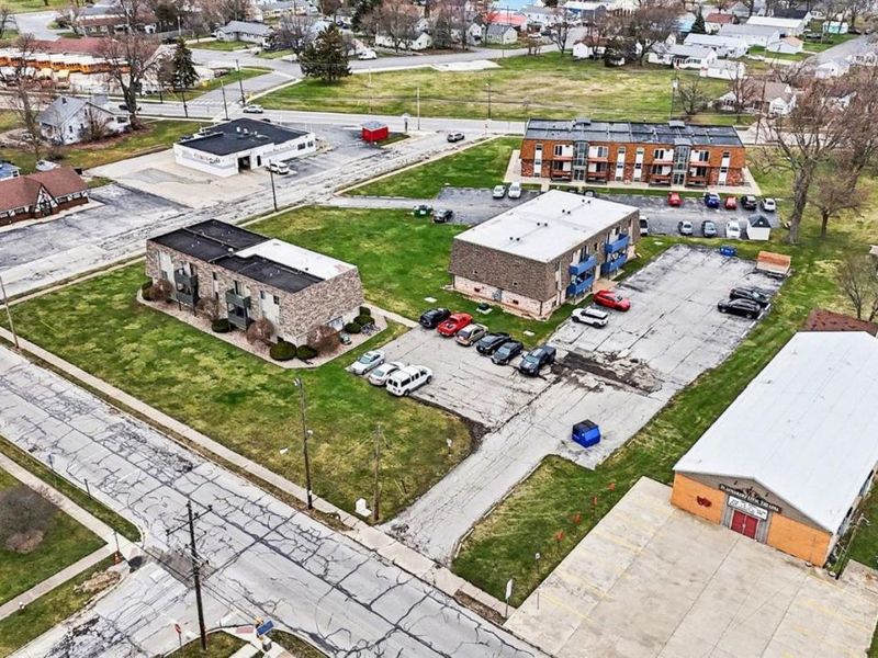 630 W 6th Street, Port Clinton, OH 43452 Photo 2