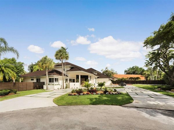 8841 SW 103rd St , Miami, FL 33176