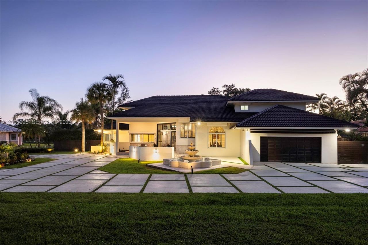 8841 SW 103rd St , Miami, FL 33176 Photo