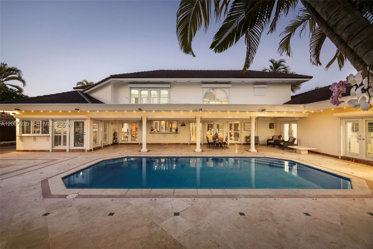 8841 SW 103rd St , Miami, FL 33176 Photo