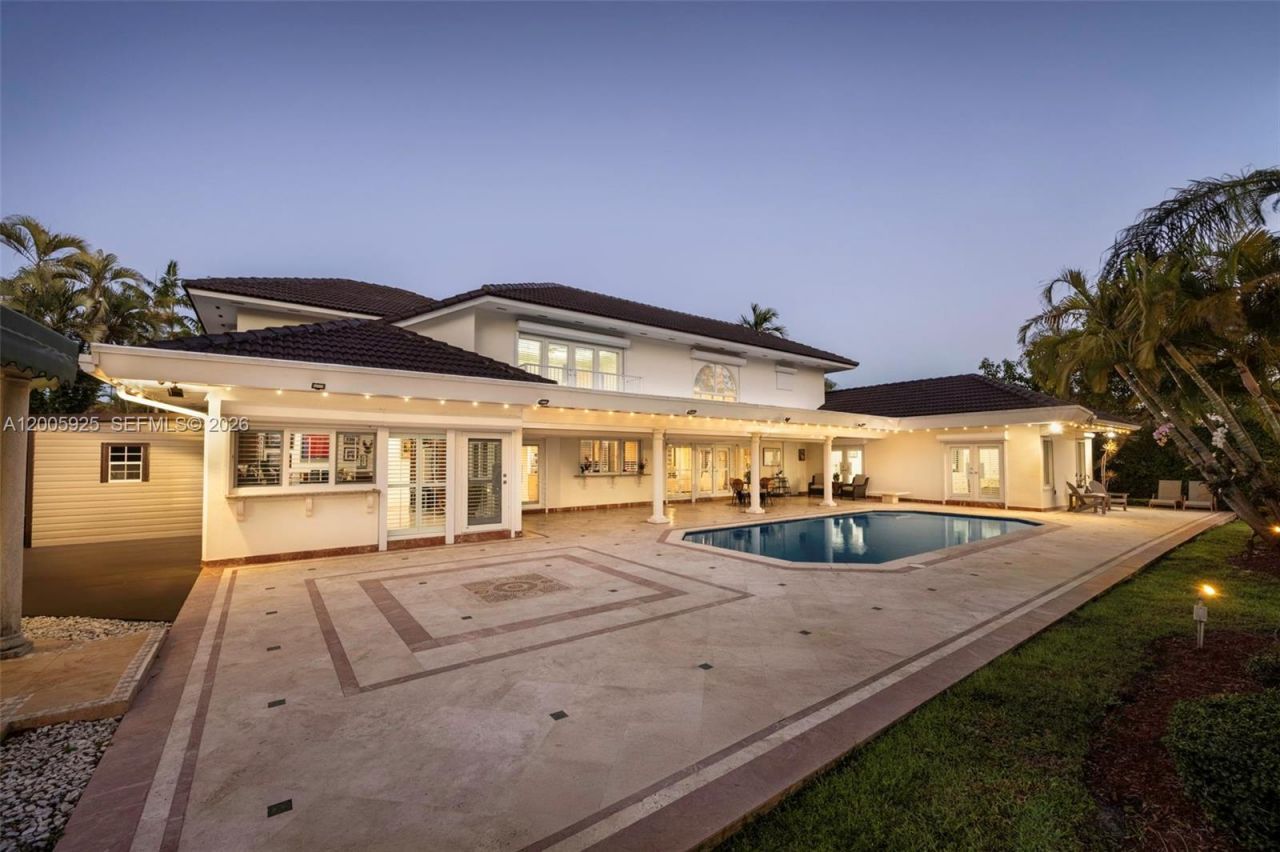 8841 SW 103rd St , Miami, FL 33176 Photo