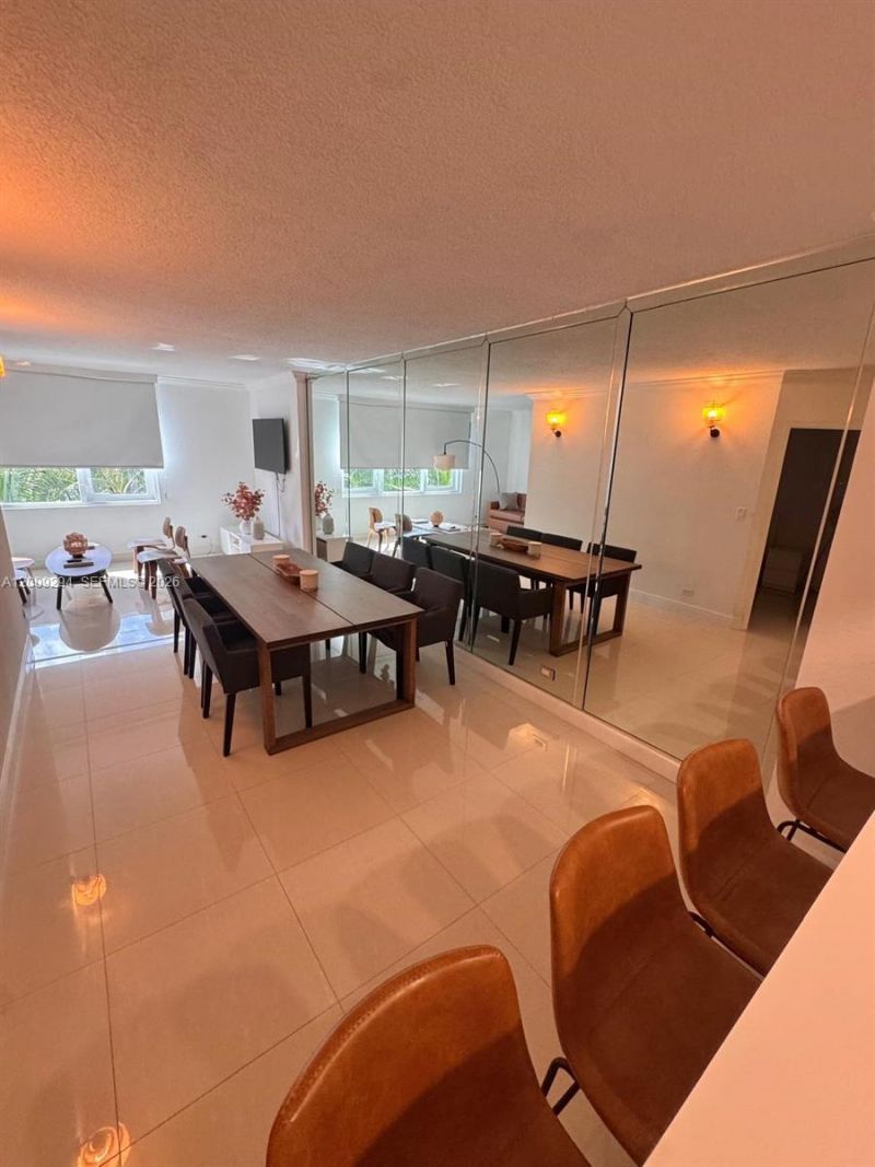 2301 Collins Ave , Unit 427, Miami Beach, FL 33139 Photo