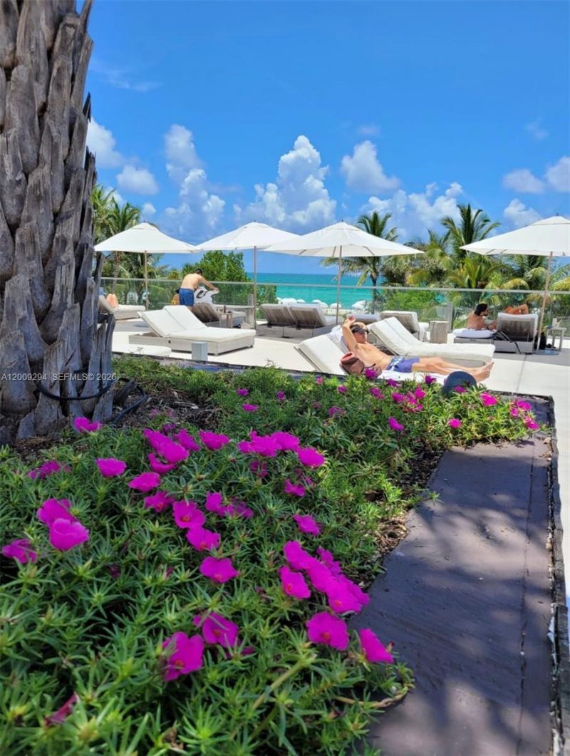 2301 Collins Ave , Unit 427, Miami Beach, FL 33139 Photo