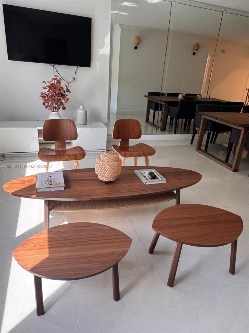 2301 Collins Ave , Unit 427, Miami Beach, FL 33139 Photo