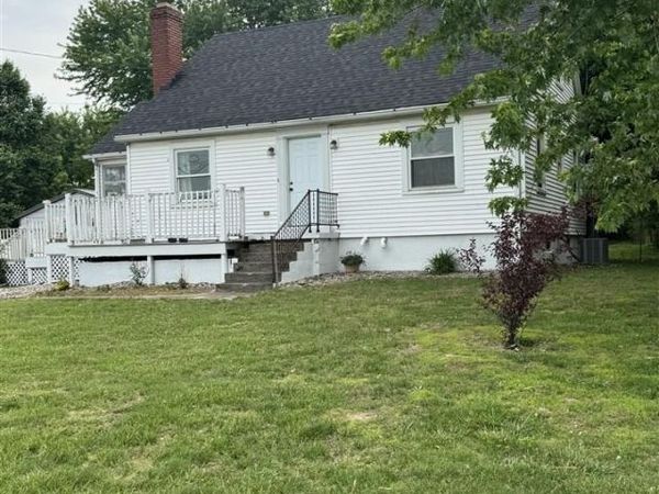 3979 S Wilson Rd , Elizabethtown, KY 42701