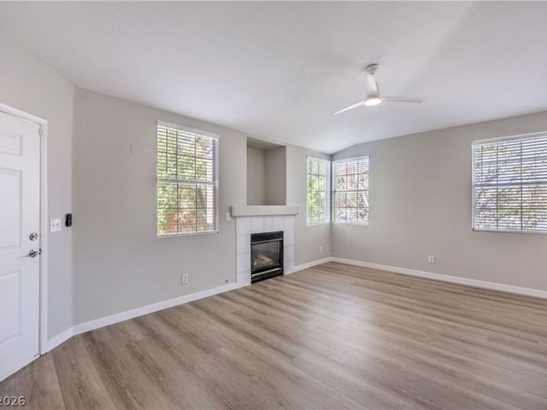 1509 Blackcombe Street, Unit 204, Las Vegas, NV 89128