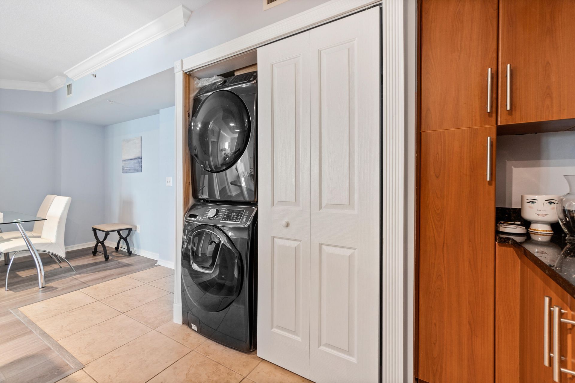 600 S Dixie Highway, Unit 733, West Palm Beach, FL 33401 Photo