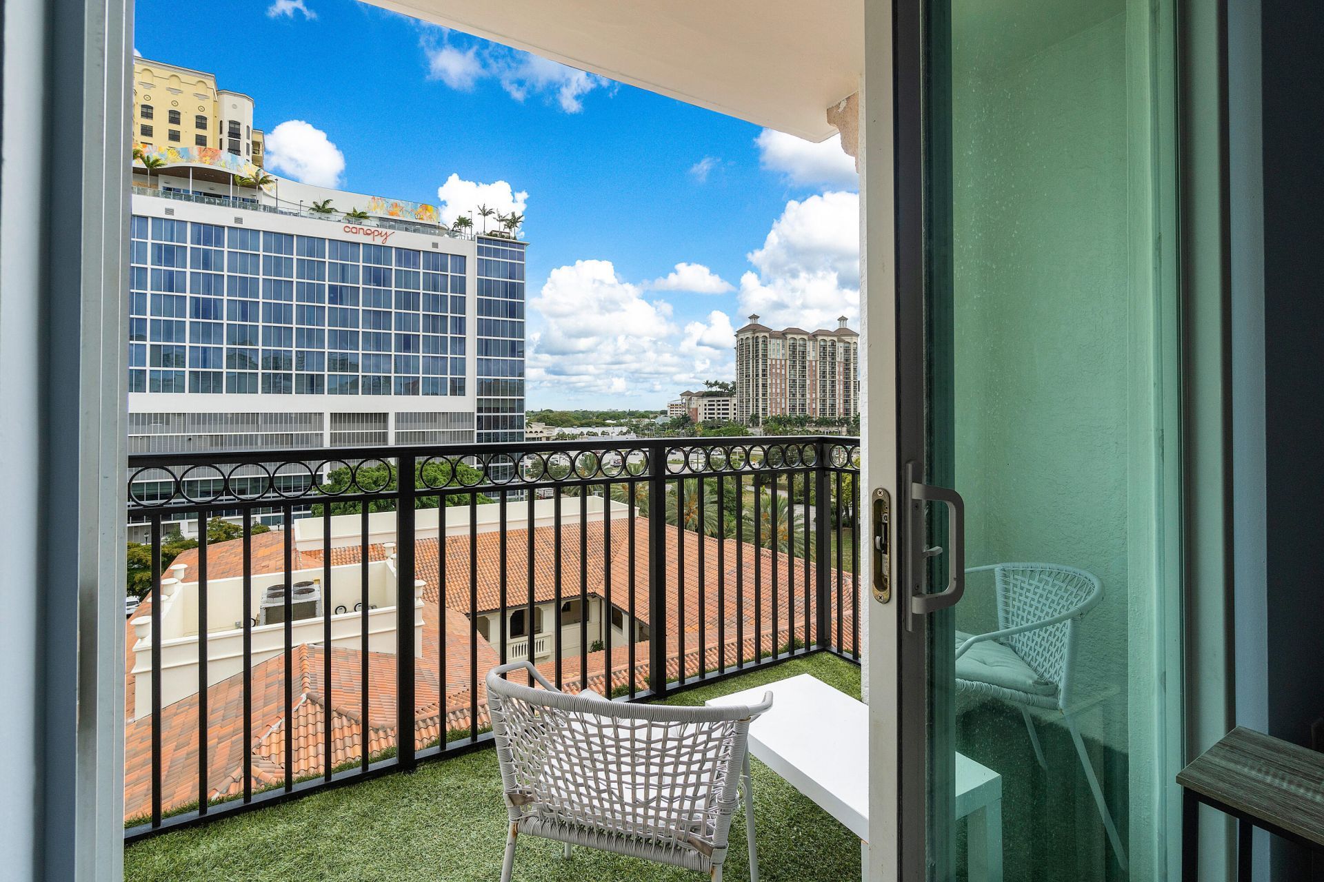600 S Dixie Highway, Unit 733, West Palm Beach, FL 33401 Photo